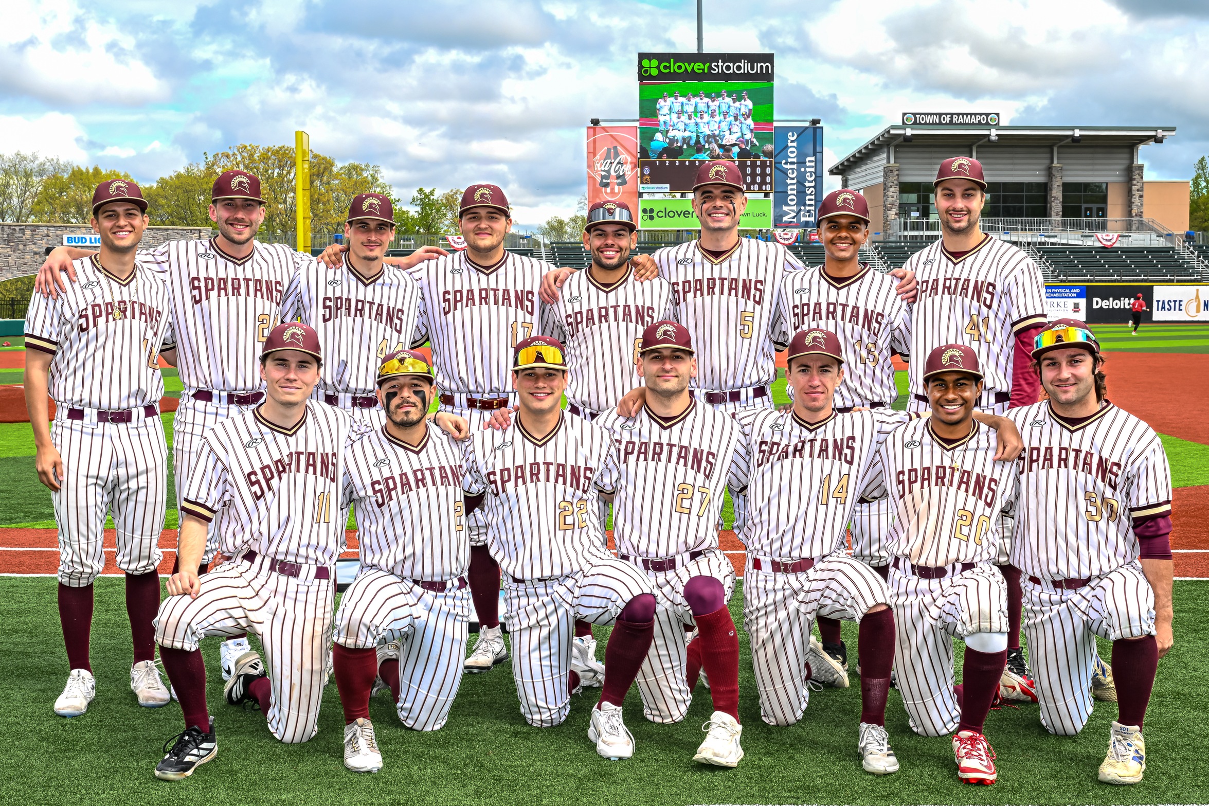 STAC Closes Regular Season with 8-0 Rout of D&rsquo;Youville on Senior Day