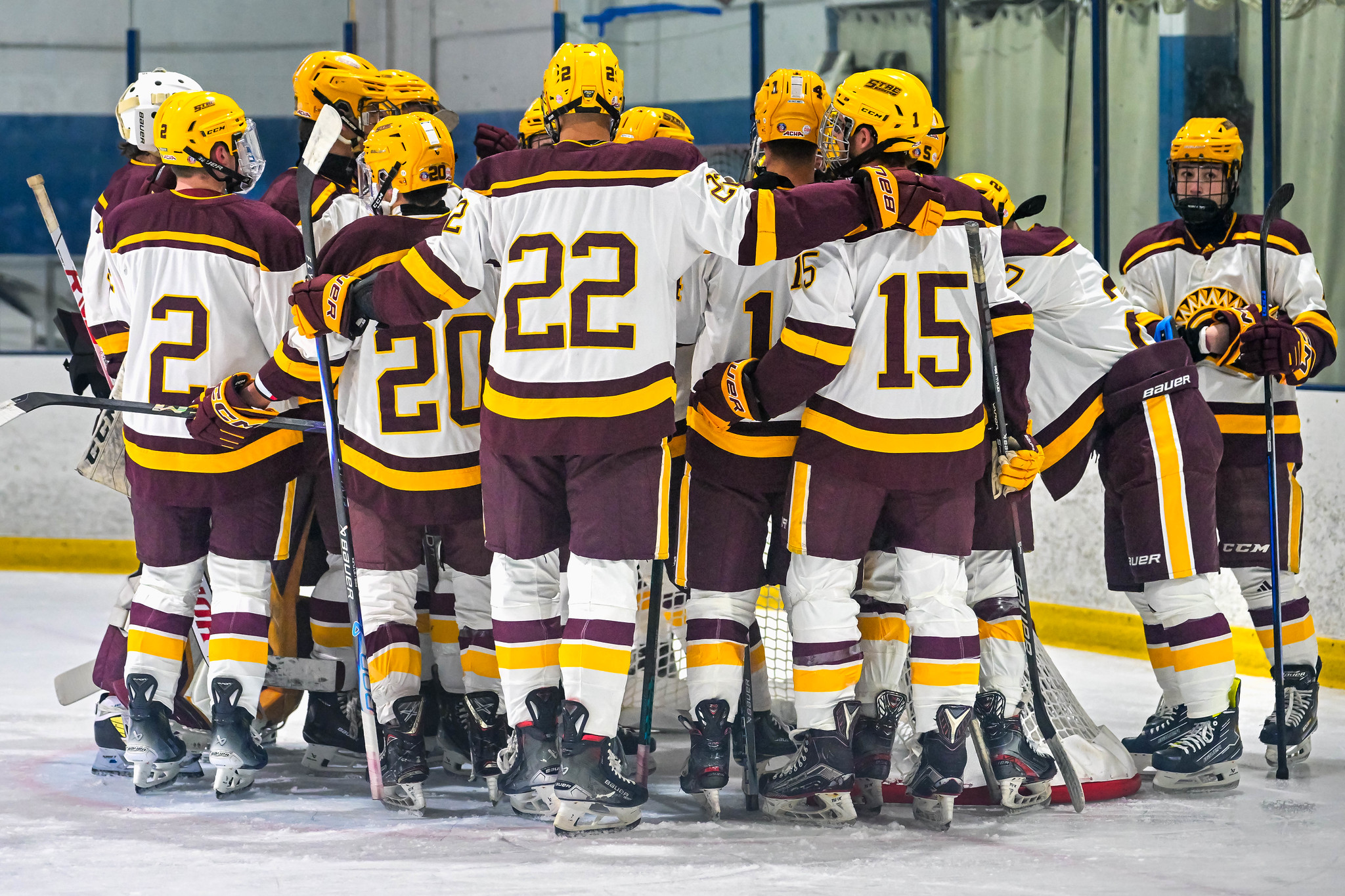 STAC Falls to Sacred Heart 8-3 in MCHC Championship Finale