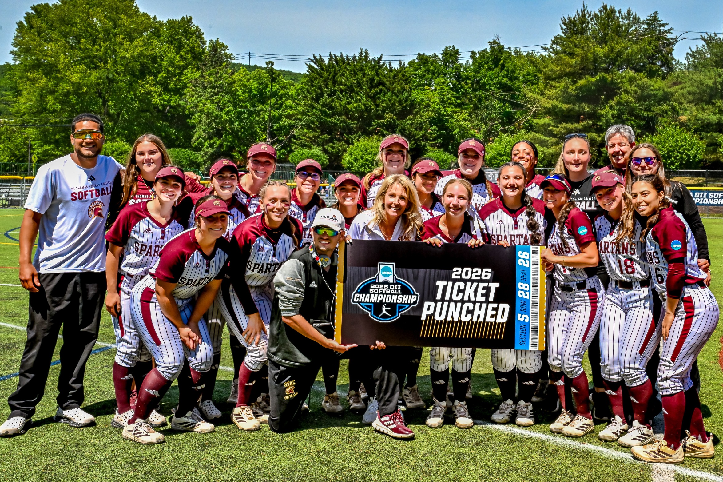 East Region Crown Secured: STAC Defeats Assumption 8-3 in Extras to Punch Ticket to First-Ever NCAA D2 Softball Finals